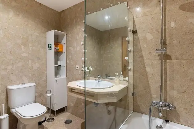 Apart Daire, 1 Yatak Odası, Balkon, Nehir Manzaralı