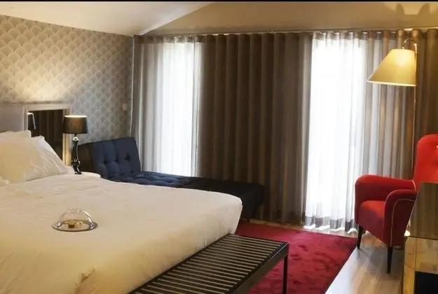 Superior Tek Büyük Yataklı Oda, 1 Çift Kişilik Yatak, Balkon, Bahçe Manzaralı (illusion)