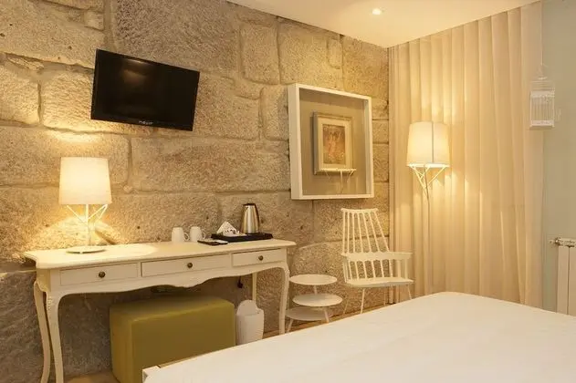 Superior Tek Büyük Yataklı Oda, 1 Çift Kişilik Yatak, Balkon, Bahçe Manzaralı (illusion)