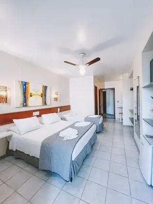 Deluxe Üç Kişilik Oda