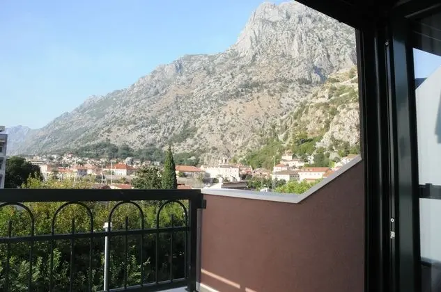 Standard Tek Büyük Yataklı Oda, Balkon