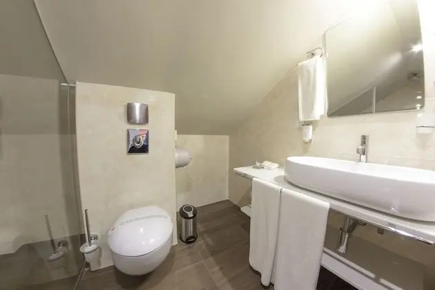 Standard Tek Büyük Yataklı Oda, Balkon