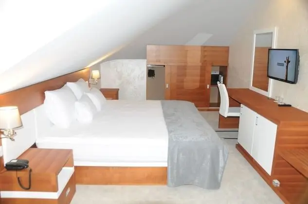 Superior Tek Büyük Yataklı Oda, Balkon