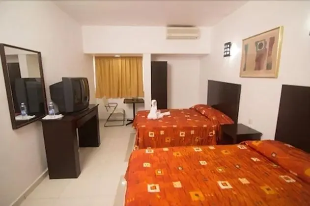 Basic Tek Büyük Yataklı Oda, 2 Çift Kişilik Yatak