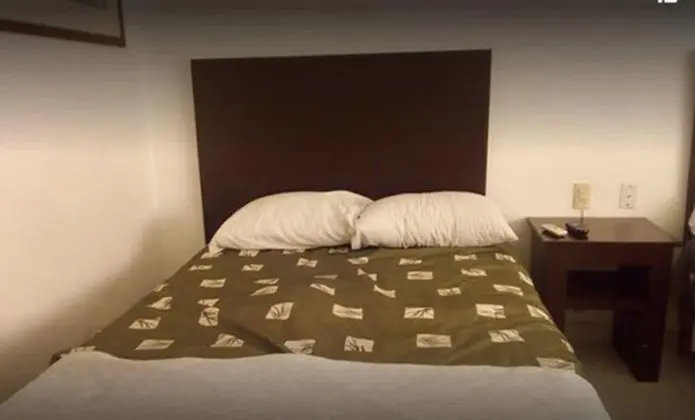 Basic Üç Kişilik Oda