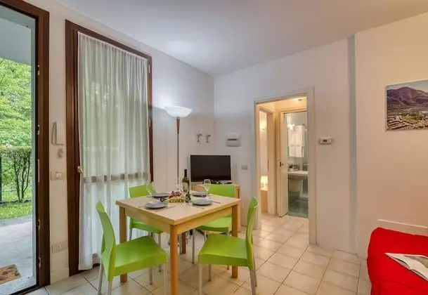 Standard Apart Daire, 1 Çift Kişilik Yatak ve Çekyat, Bahçeli (Porto Letizia Bach 2)