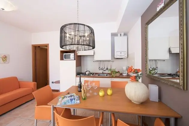Family Apart Daire, 1 Çift Kişilik Yatak ve Çekyat, Bahçeli (Porto Letizia Begonia 3)