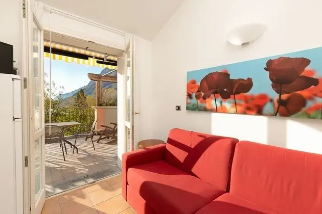 Family Stüdyo, Birden Çok Yatak, Dağ Manzaralı, Göl Kenarı (Porto Letizia Begonia 7)