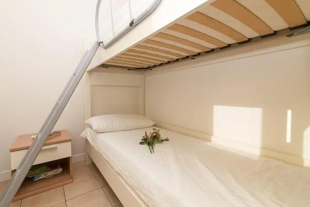 Family Stüdyo, Birden Çok Yatak, Dağ Manzaralı, Göl Kenarı (Porto Letizia Begonia 8)