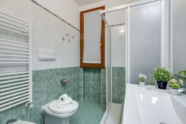Standard Apart Daire, Birden Çok Yatak (Porto Letizia Bologna 1)
