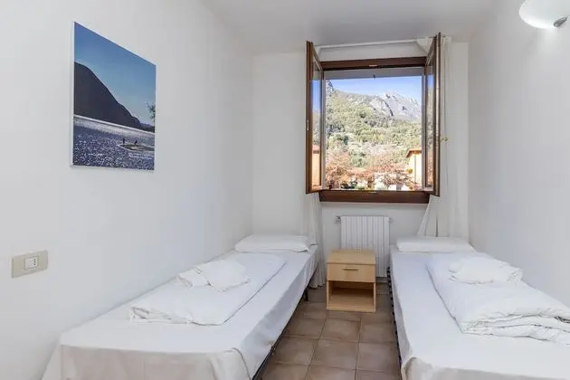 Standard Apart Daire, Birden Çok Yatak, Bahçeli (Porto Letizia Ferrara 3)