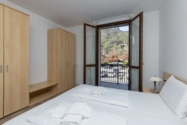 Standard Apart Daire, Birden Çok Yatak, Bahçeli (Porto Letizia Ferrara 3)