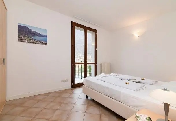 Standard Apart Daire, 1 Çift Kişilik Yatak ve Çekyat, Bahçeli (Porto Letizia Firenze 4)
