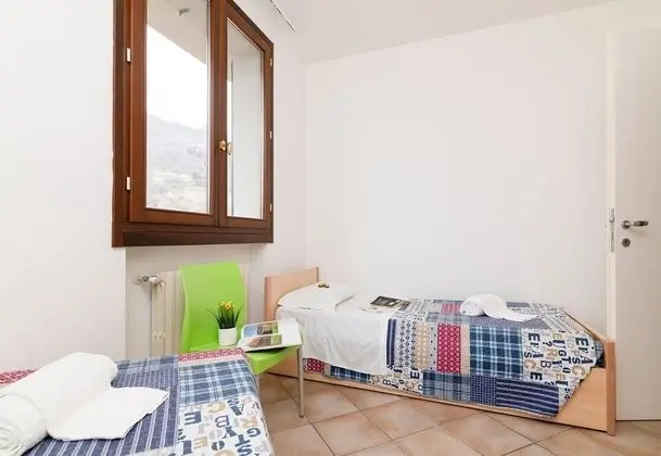 Standard Apart Daire, 1 Çift Kişilik Yatak ve Çekyat, Bahçeli (Porto Letizia Firenze 4)