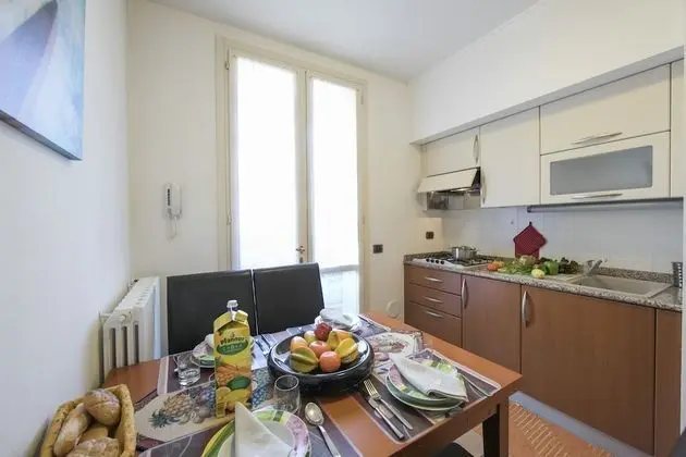 Family Apart Daire, Birden Çok Yatak, Göl Kenarı (Porto Letizia Orchidea 3)