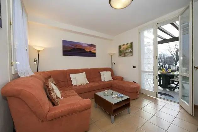 Family Apart Daire, Birden Çok Yatak, Göl Kenarı (Porto Letizia Orchidea 3)