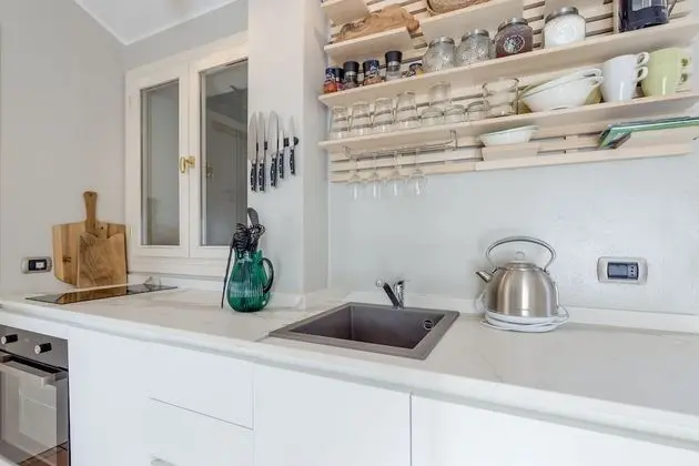 Family Stüdyo, Dağ Manzaralı, Göl Kenarı (Porto Letizia Orchidea 6)