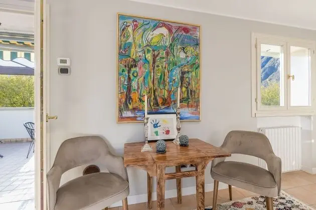 Family Stüdyo, Dağ Manzaralı, Göl Kenarı (Porto Letizia Orchidea 6)