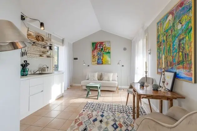 Family Stüdyo, Dağ Manzaralı, Göl Kenarı (Porto Letizia Orchidea 6)