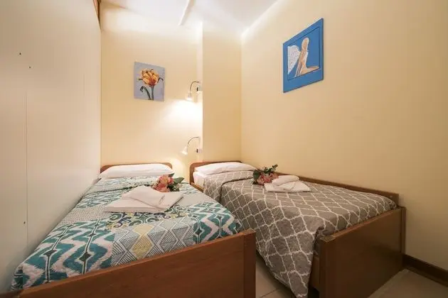 Family Apart Daire, Birden Çok Yatak, Göl Kenarı (Porto Letizia P12)