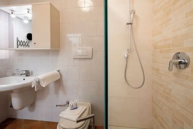 Family Apart Daire, 1 Çift Kişilik Yatak ve Çekyat, Göl Kenarı (Porto Letizia P13 B1)