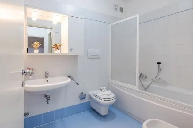 Standard Apart Daire, 1 Çift Kişilik Yatak ve Çekyat, Göl Kenarı (Porto Letizia P17)