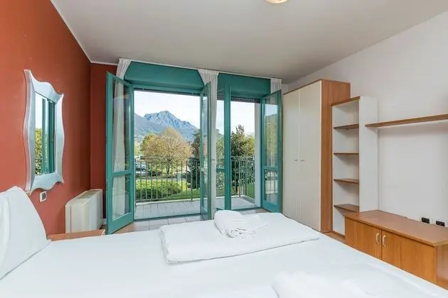 Standard Apart Daire, 1 Çift Kişilik Yatak ve Çekyat, Göl Kenarı (Porto Letizia P18)