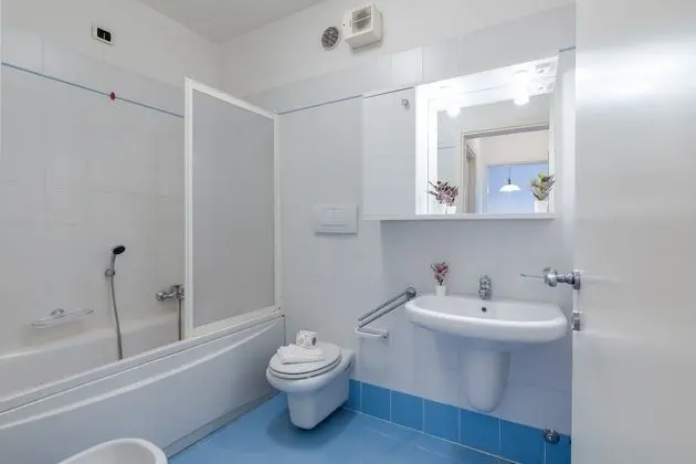 Standard Apart Daire, 1 Çift Kişilik Yatak ve Çekyat, Göl Kenarı (Porto Letizia P18)