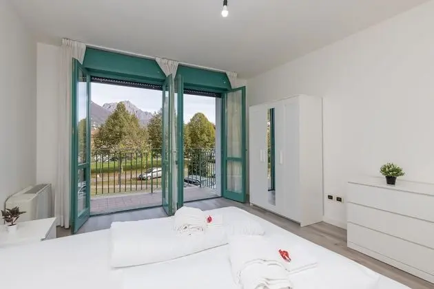 Standard Apart Daire, 1 Çift Kişilik Yatak ve Çekyat, Göl Kenarı (Porto Letizia P4)