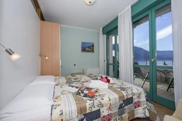 Family Apart Daire, 1 Çift Kişilik Yatak ve Çekyat, Göl Kenarı (Porto Letizia P6 B1)