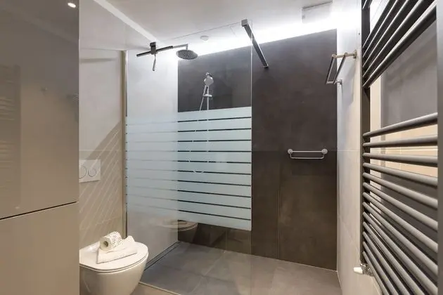 Family Apart Daire, 1 Çift Kişilik Yatak ve Çekyat, Göl Kenarı (Porto Letizia P6 B1)