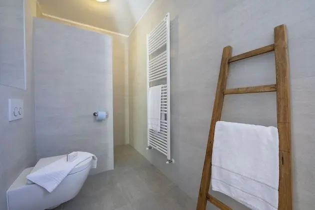 Family Apart Daire, Birden Çok Yatak, 2 Banyolu, Bahçeli (Porto Letizia Primula 1)