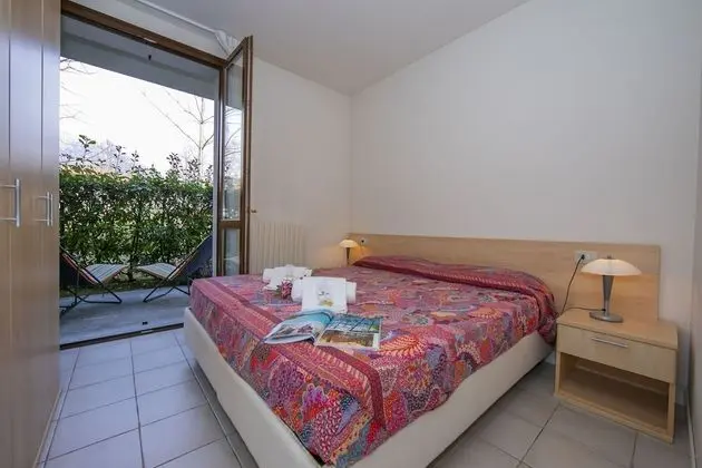 Family Apart Daire, 1 Çift Kişilik Yatak ve Çekyat, Bahçeli (Porto Letizia Roma 1)