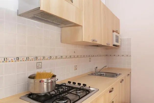 Standard Apart Daire, 1 Çift Kişilik Yatak ve Çekyat, Plaj Kenarı (Porto Letizia Roma 5)