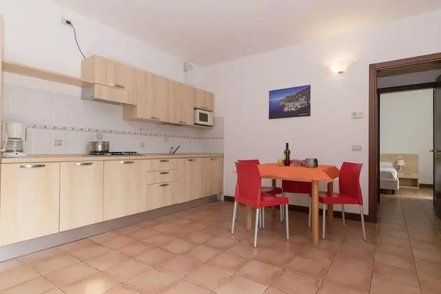 Standard Apart Daire, 1 Çift Kişilik Yatak ve Çekyat, Plaj Kenarı (Porto Letizia Roma 5)
