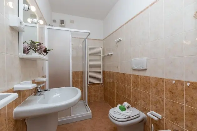 Standard Apart Daire, 2 Çift Kişilik Yatak (Porto Letizia Rossini 7)