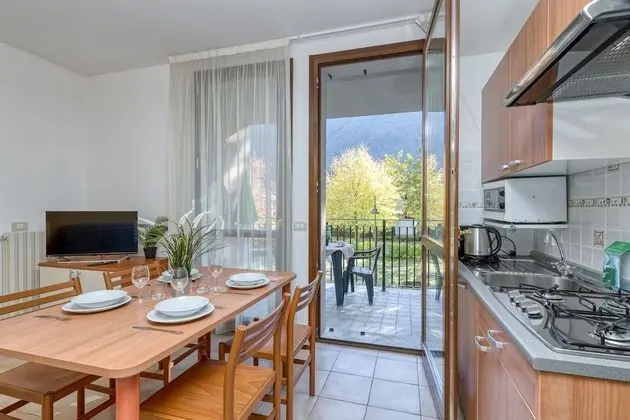 Standard Apart Daire, 1 Çift Kişilik Yatak ve Çekyat (Porto Letizia Rossini 8)