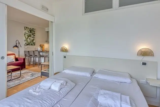 Standard Apart Daire, 1 Çift Kişilik Yatak ve Çekyat (Porto Letizia S10 B1)