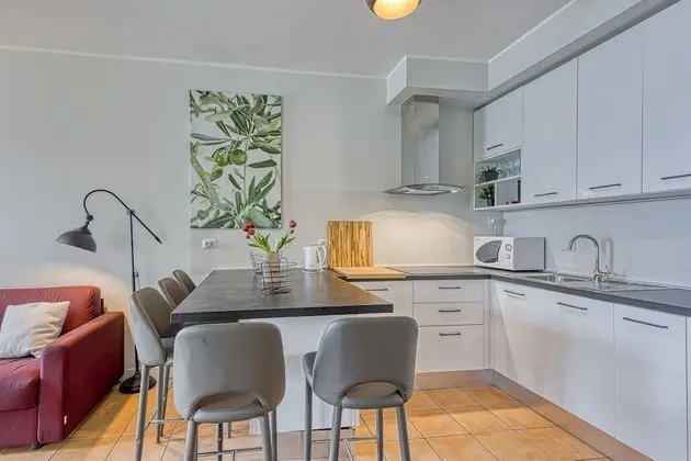Standard Apart Daire, 1 Çift Kişilik Yatak ve Çekyat (Porto Letizia S10 B1)