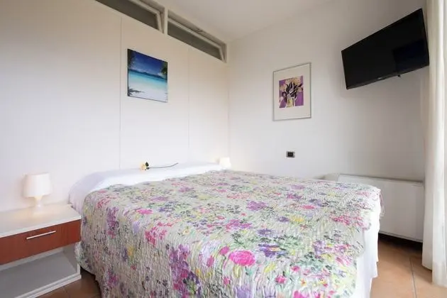 Standard Apart Daire, 1 Çift Kişilik Yatak ve Çekyat (Porto Letizia S15 B1)