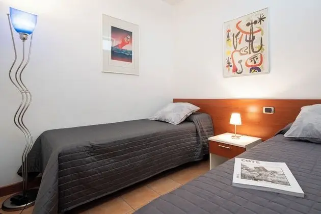 Standard Apart Daire, 1 Çift Kişilik Yatak ve Çekyat (Porto Letizia S15 B1)