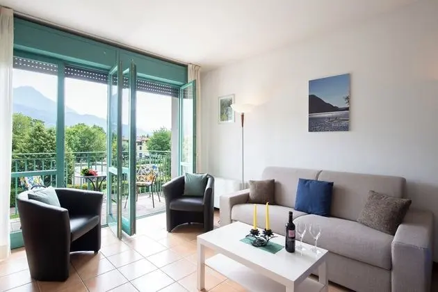 Standard Apart Daire, 1 Çift Kişilik Yatak ve Çekyat (Porto Letizia S15 B1)