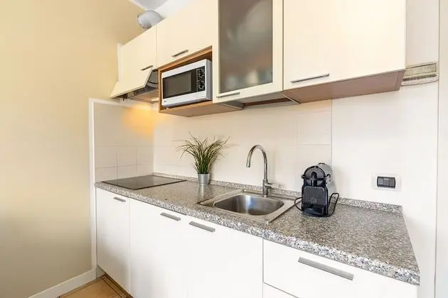Standard Stüdyo, Dağ Manzaralı (Porto Letizia S18)