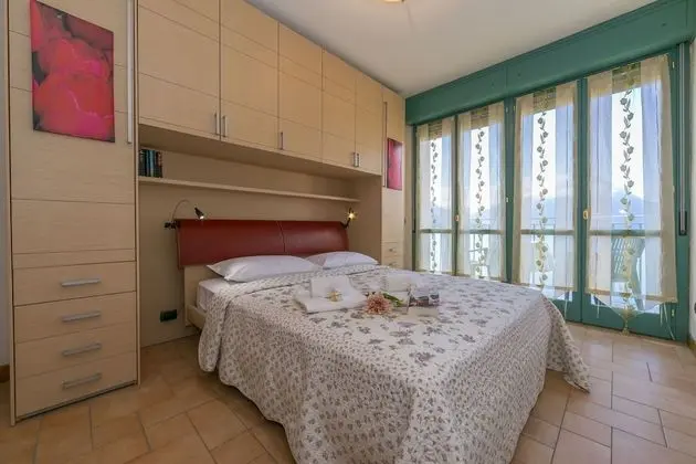 Family Apart Daire, Birden Çok Yatak, 2 Banyolu, Bahçeli (Porto Letizia T10)