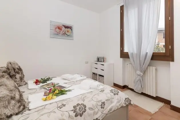 Standard Apart Daire, 1 Çift Kişilik Yatak ve Çekyat, Bahçeli (Porto Letizia Torino 1B)
