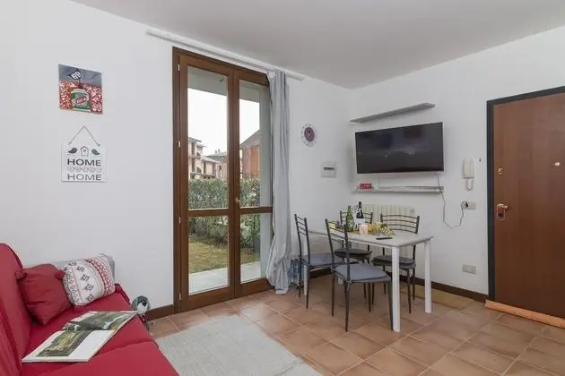 Standard Apart Daire, 1 Çift Kişilik Yatak ve Çekyat, Bahçeli (Porto Letizia Torino 1B)