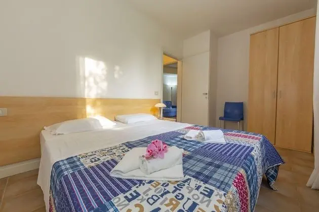 Standard Apart Daire, Birden Çok Yatak, 2 Banyolu, Plaj Kenarı (Porto Letizia Torino 3)