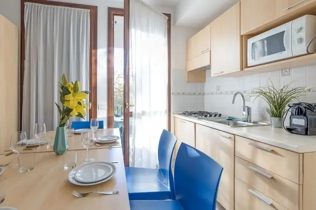 Standard Apart Daire, Birden Çok Yatak, 2 Banyolu, Bahçeli (Porto Letizia Torino 4)
