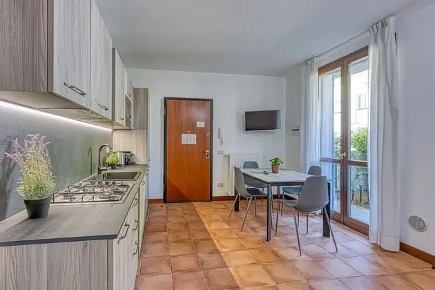Standard Apart Daire, 1 Çift Kişilik Yatak ve Çekyat (Porto Letizia Venezia 1)