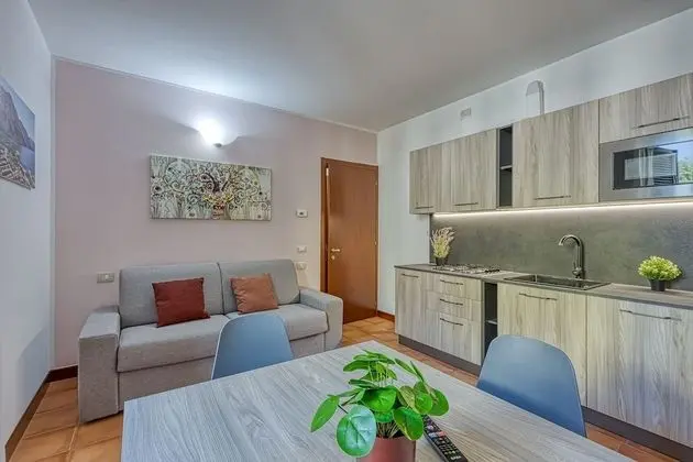 Standard Apart Daire, 1 Çift Kişilik Yatak ve Çekyat (Porto Letizia Venezia 1)
